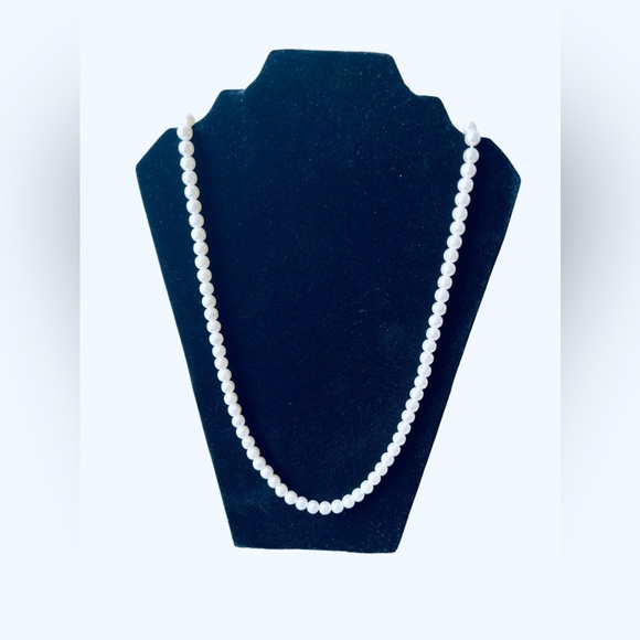 Vintage Alice Caviness Single Strand Pearl Necklace Flower Gemstone Box Clasp - Picture 2 of 9